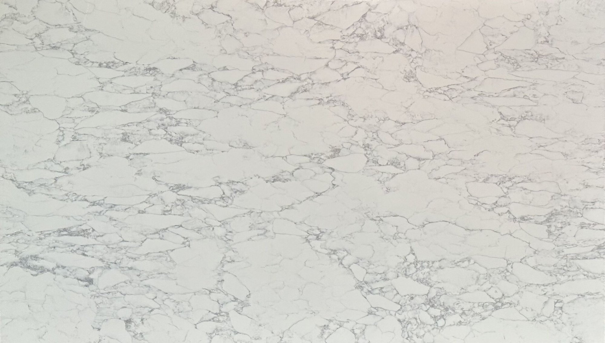 Stratus Quartz: Arabescato Vagli